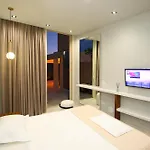 Luxurious - 5 Bedroom At Coast Willa Palasë