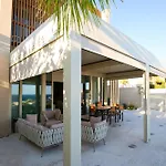 Luxurious - 5 Bedroom At Coast Willa *