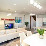 Luxurious - 5 Bedroom At Coast * Palasë