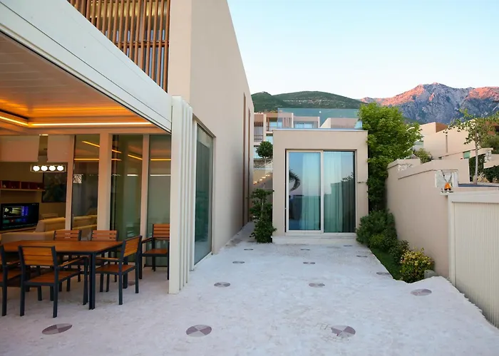别墅 Luxurious - 5 Bedroom At Coast
