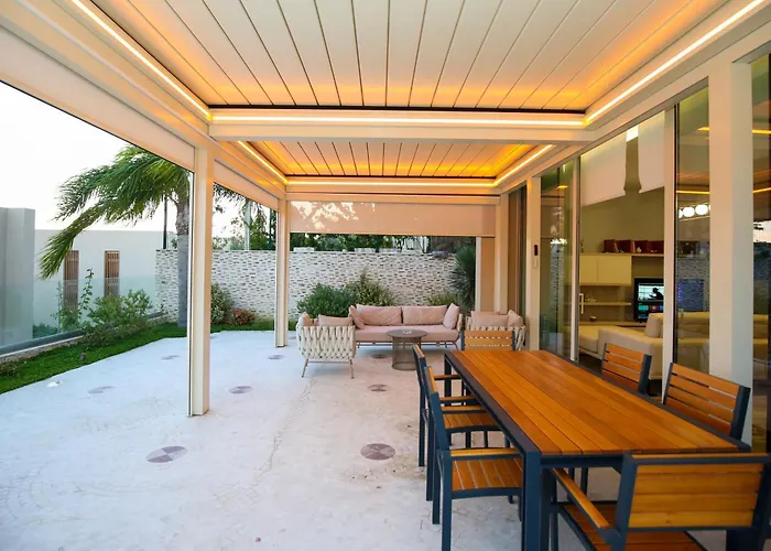 Luxurious - 5 Bedroom At Coast 别墅
